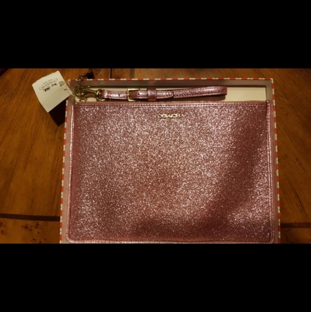 Coach Small PINK GLITTER WRISTLET Wallet Card case